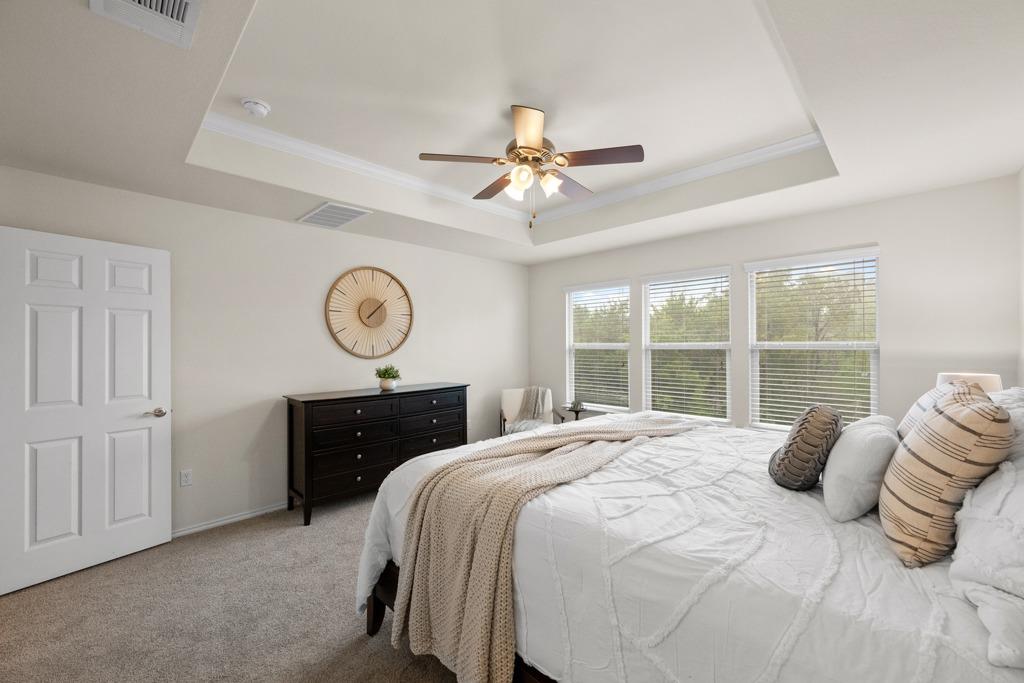 9400 Privet Dr, Austin, TX 78748