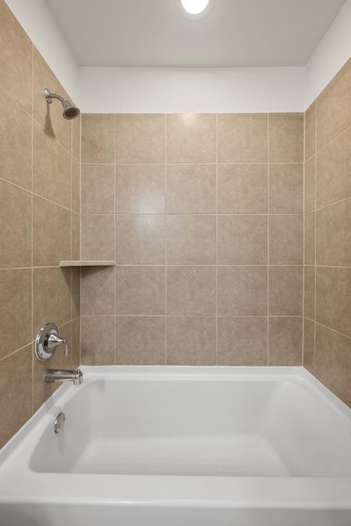 9400 Privet Dr, Austin, TX 78748