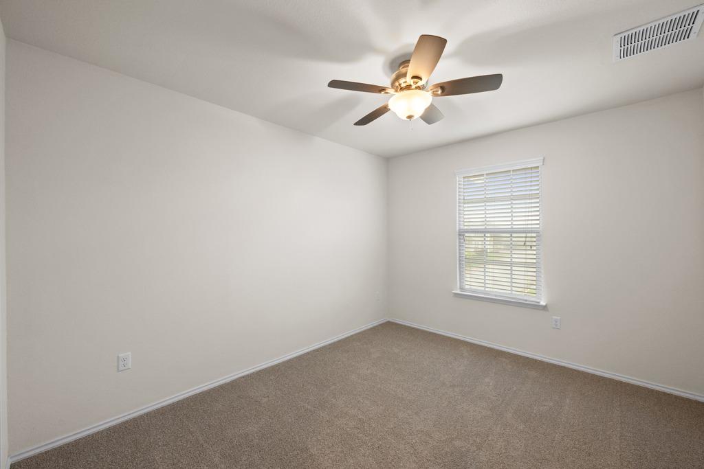 9400 Privet Dr, Austin, TX 78748