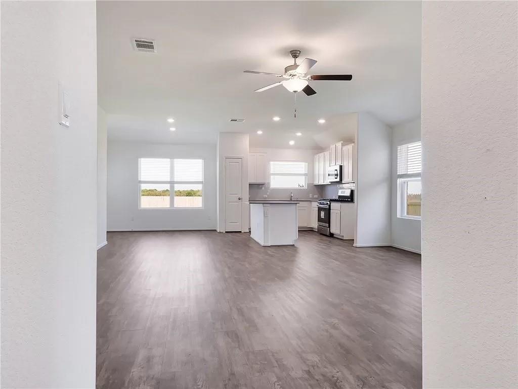 112 Concho Brook Bnd, Georgetown, TX 78626