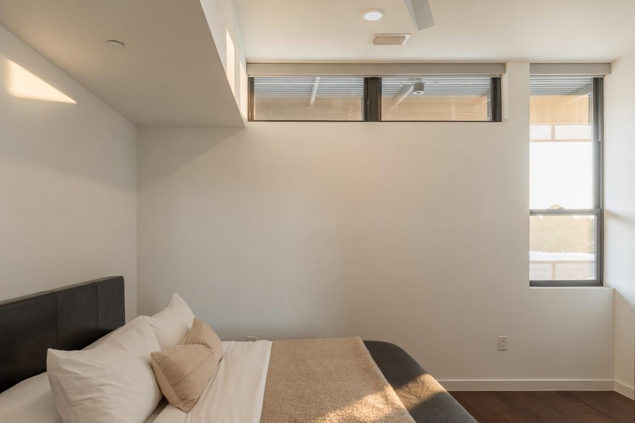 1322 E 12th St # 305, Austin, TX 78702