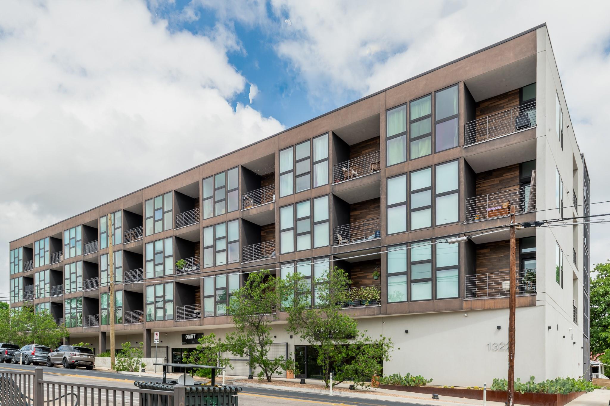 1322 E 12th St # 305, Austin, TX 78702