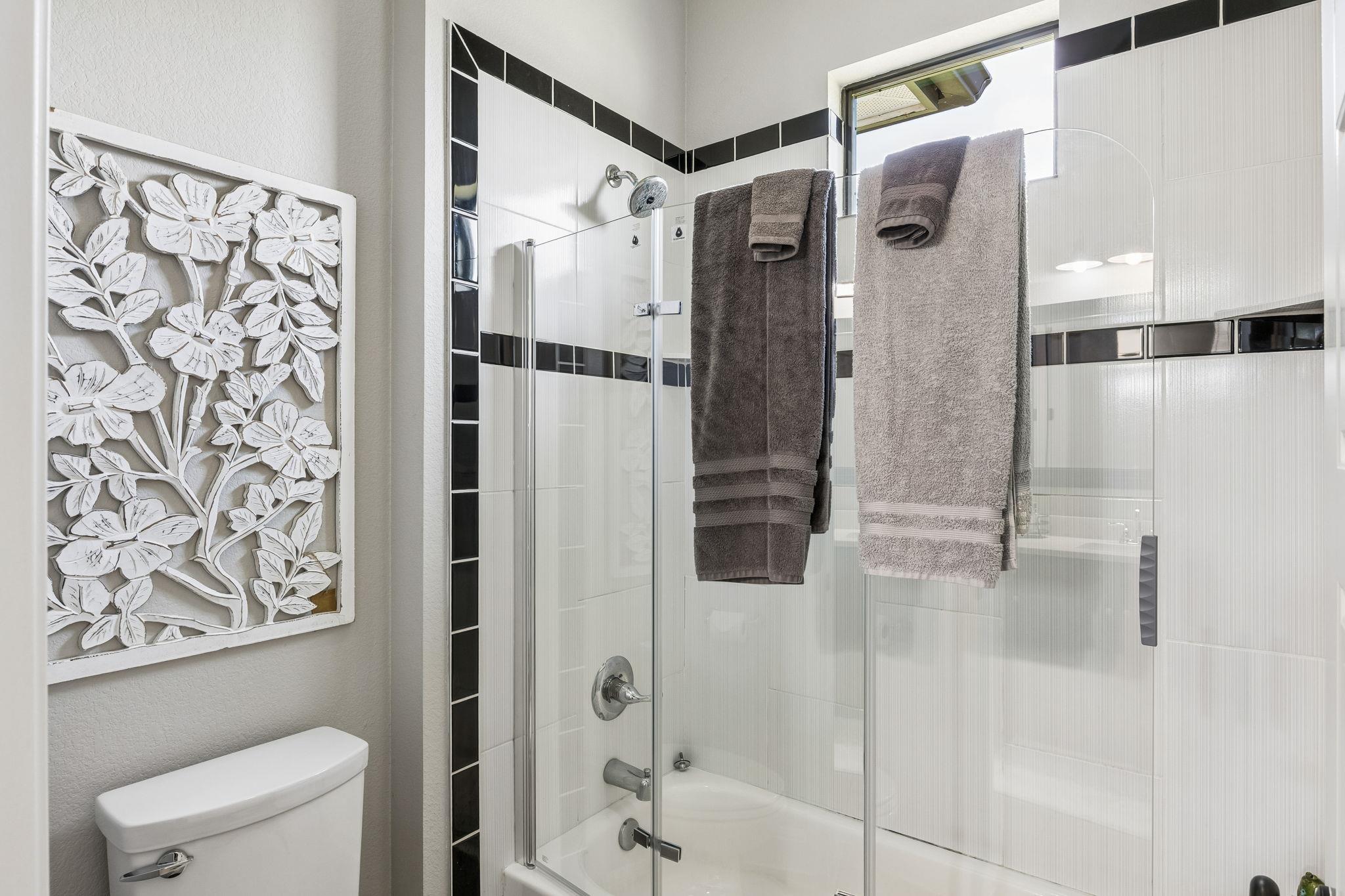 111 Craigen Rd, Liberty Hill, TX 78642