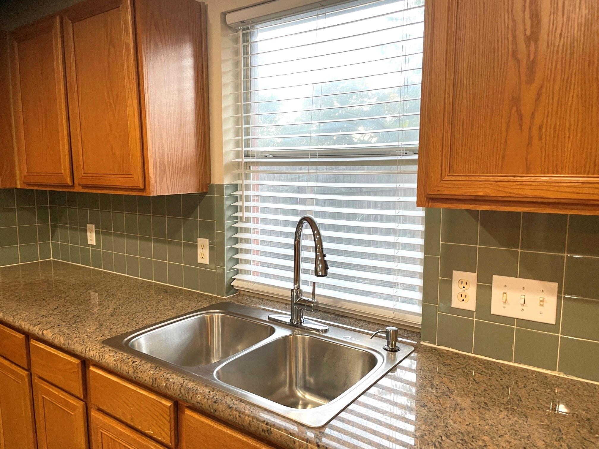 1832 Camas Dr, Austin, TX 78728