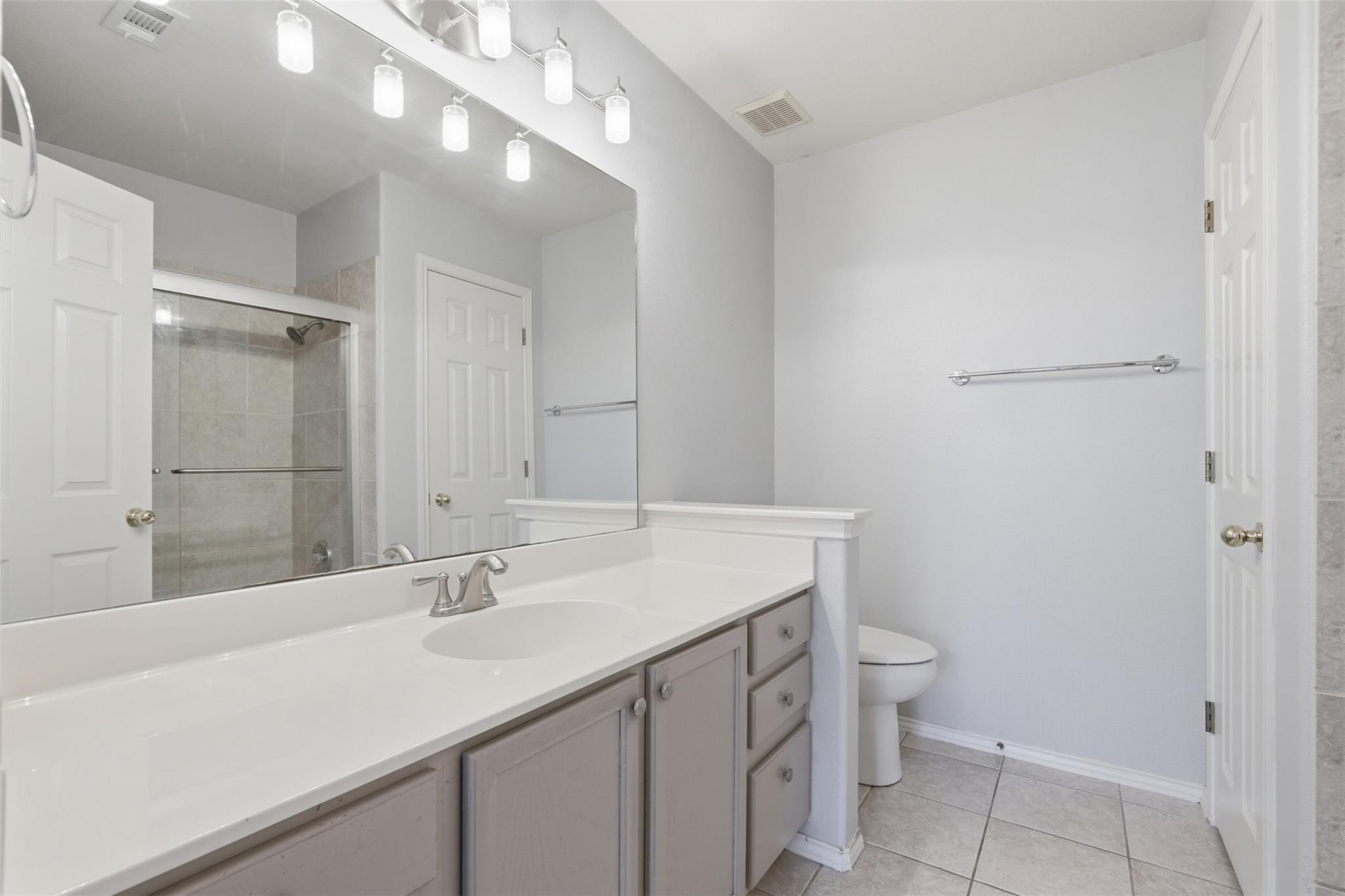 2632 Century Park Blvd # 16, Austin, TX 78727