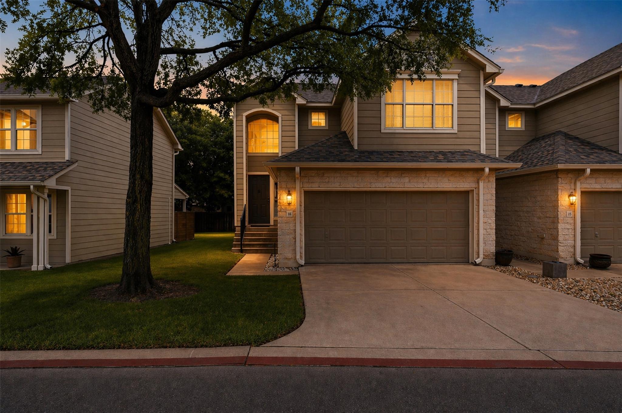 2632 Century Park Blvd # 16, Austin, TX 78727