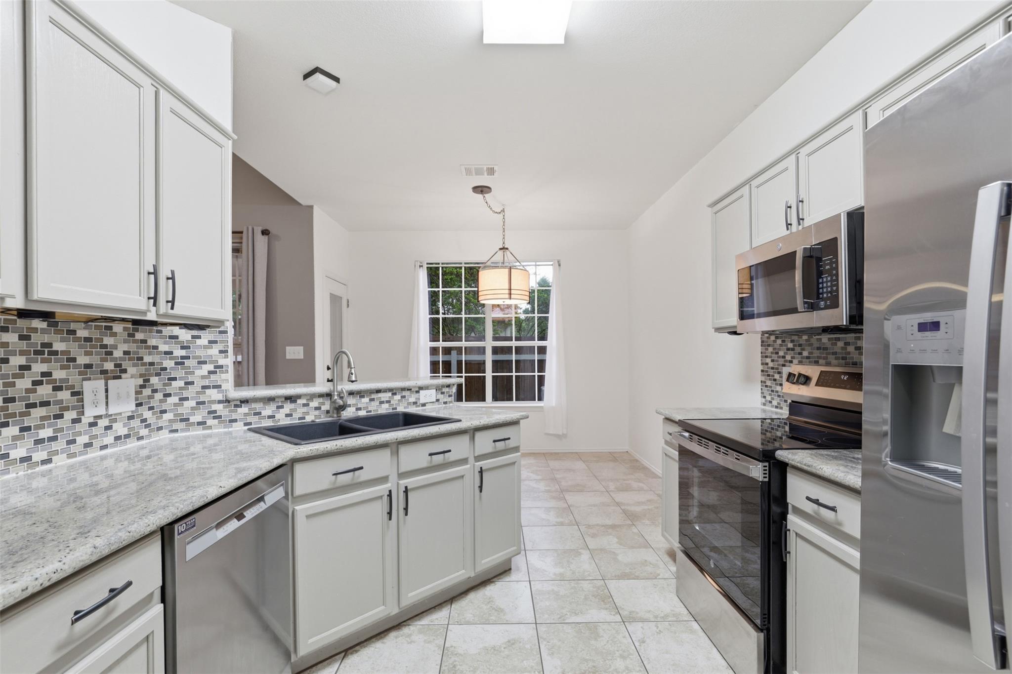 2632 Century Park Blvd # 16, Austin, TX 78727