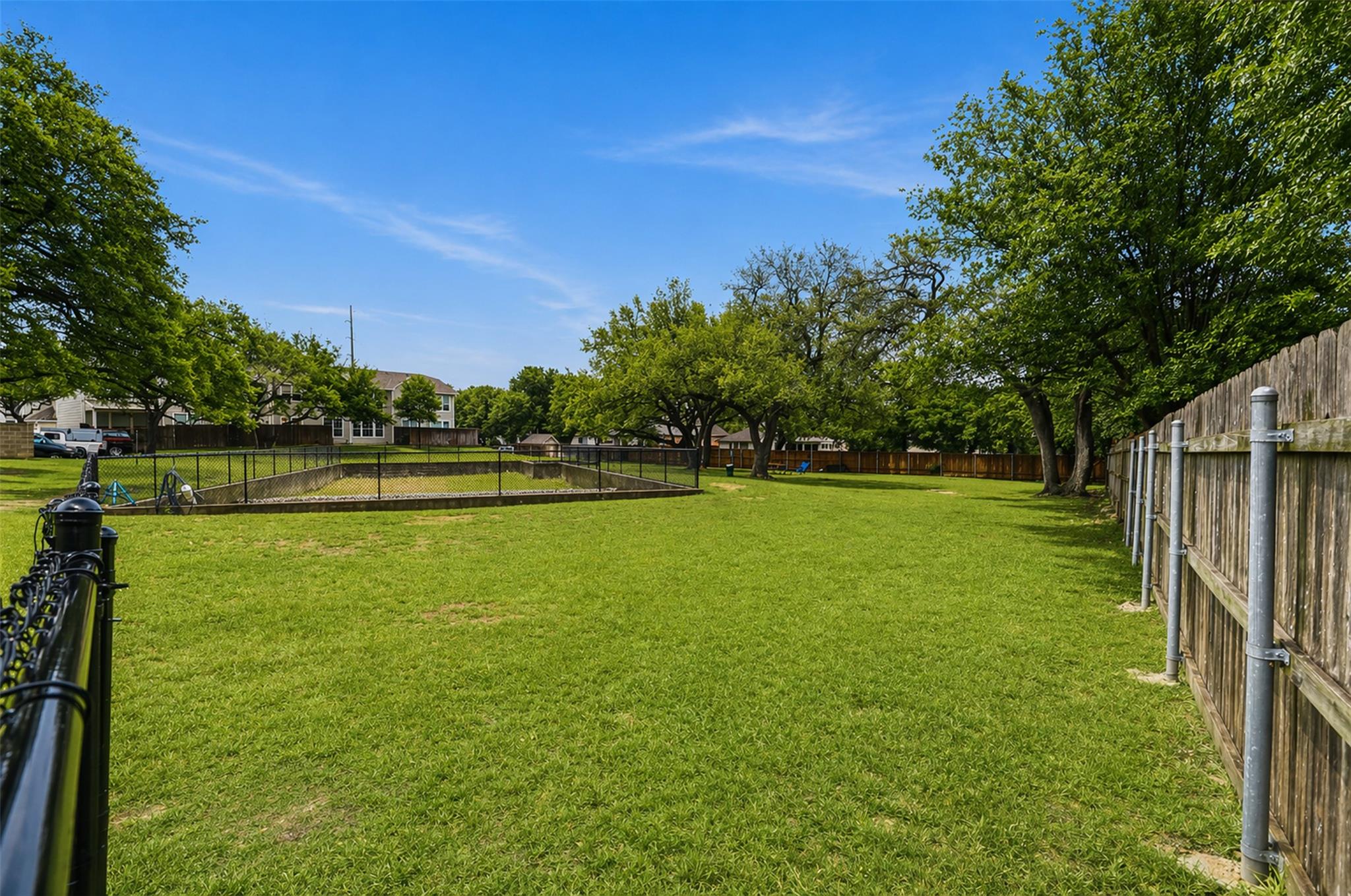 2632 Century Park Blvd # 16, Austin, TX 78727