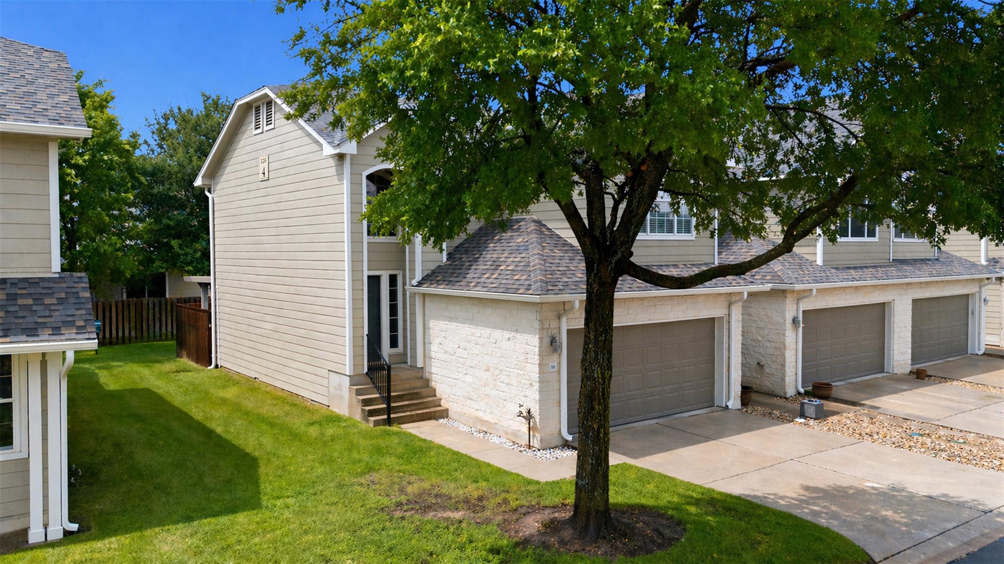 2632 Century Park Blvd # 16, Austin, TX 78727