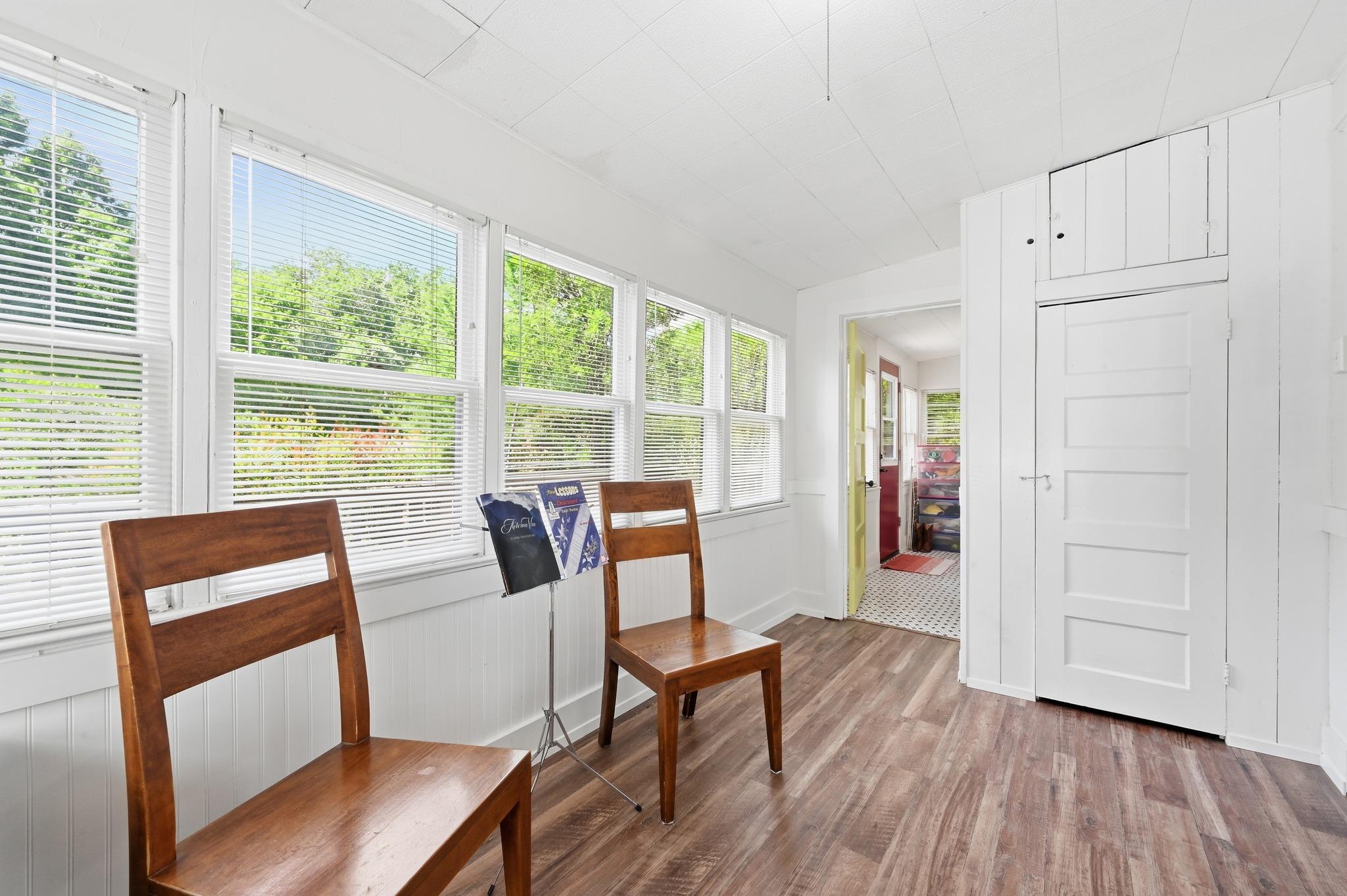 4810 Rowena Ave, Austin, TX 78751