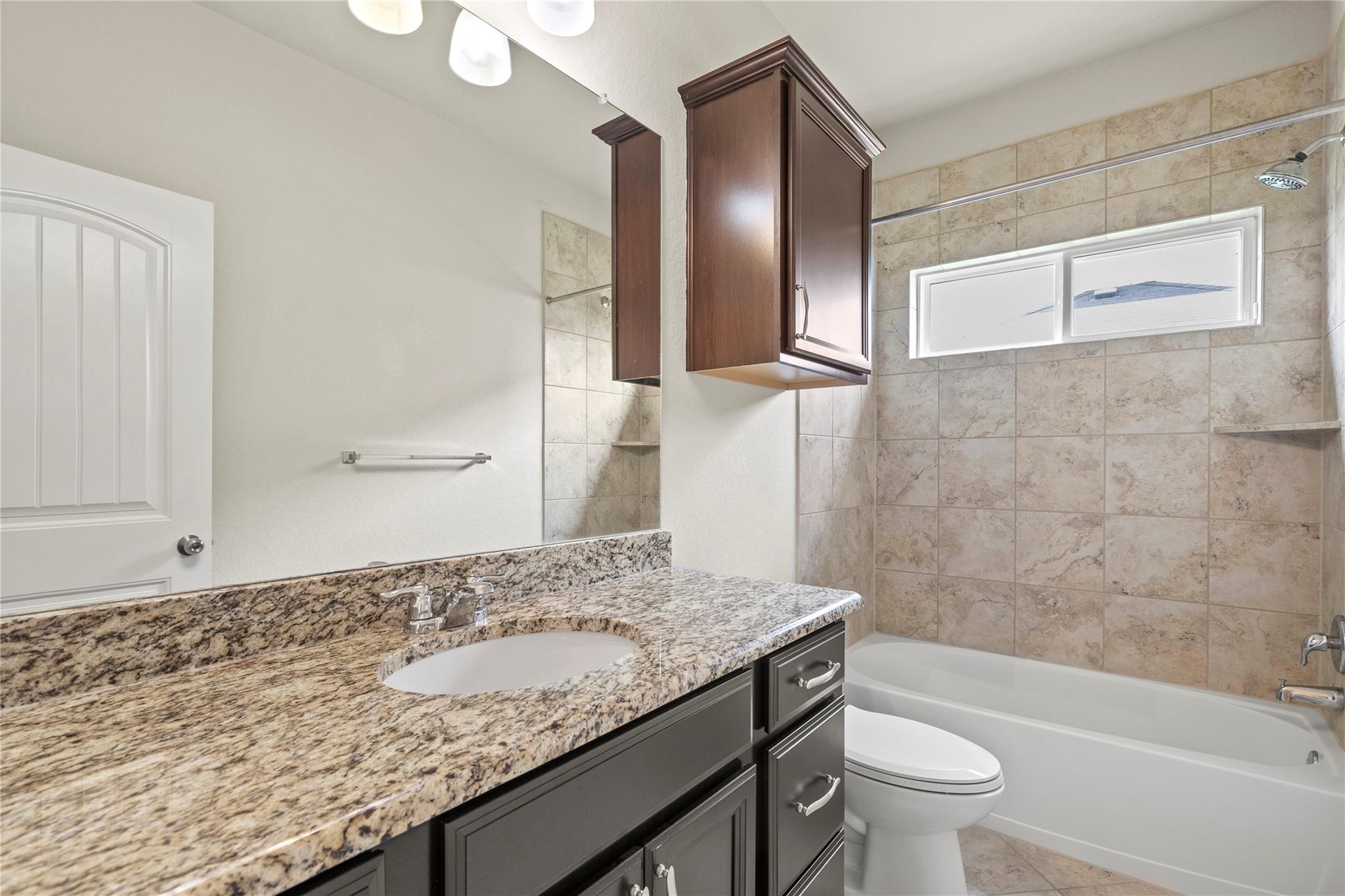 307 Limestone Crk, New Braunfels, TX 78130