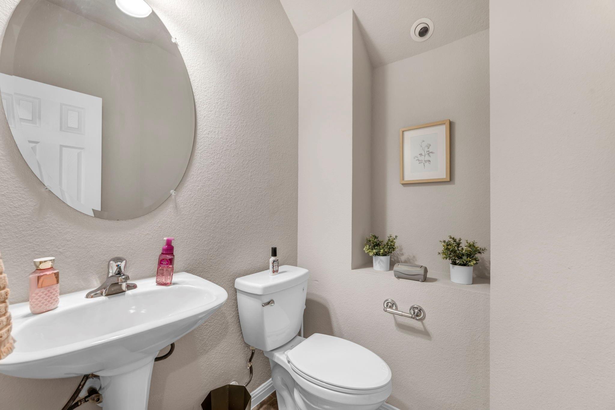 411 W St Elmo Rd # 25, Austin, TX 78745