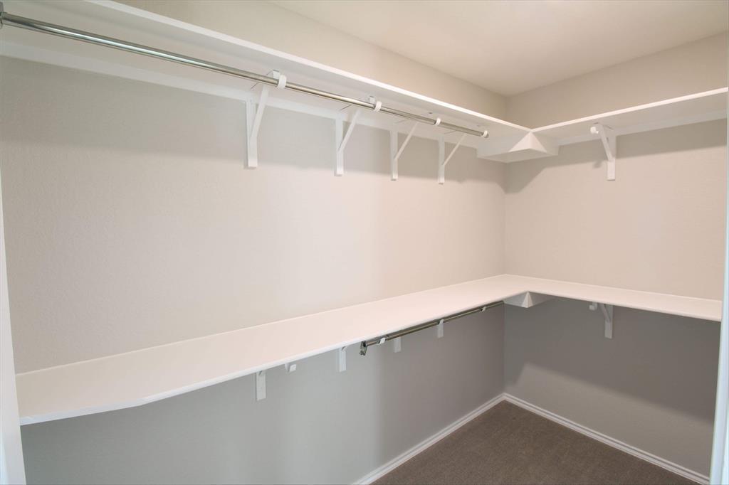 102 Schuylerville Dr, Elgin, TX 78621