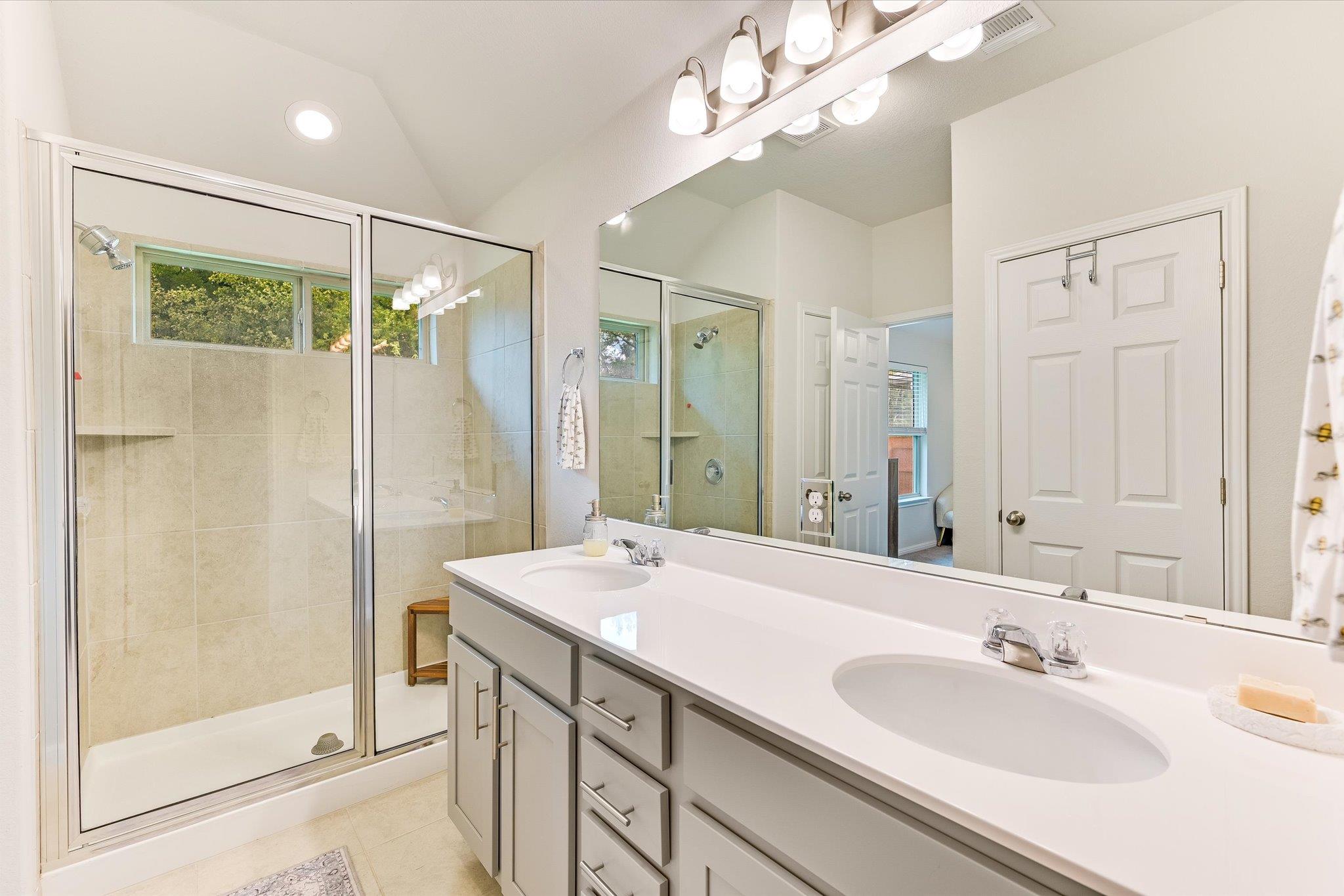 132 Walkup Ln, Leander, TX 78641