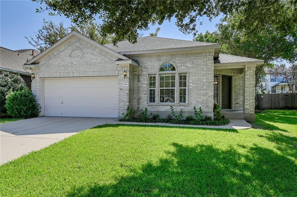 924 Tallow Trl, Cedar Park, TX 78613
