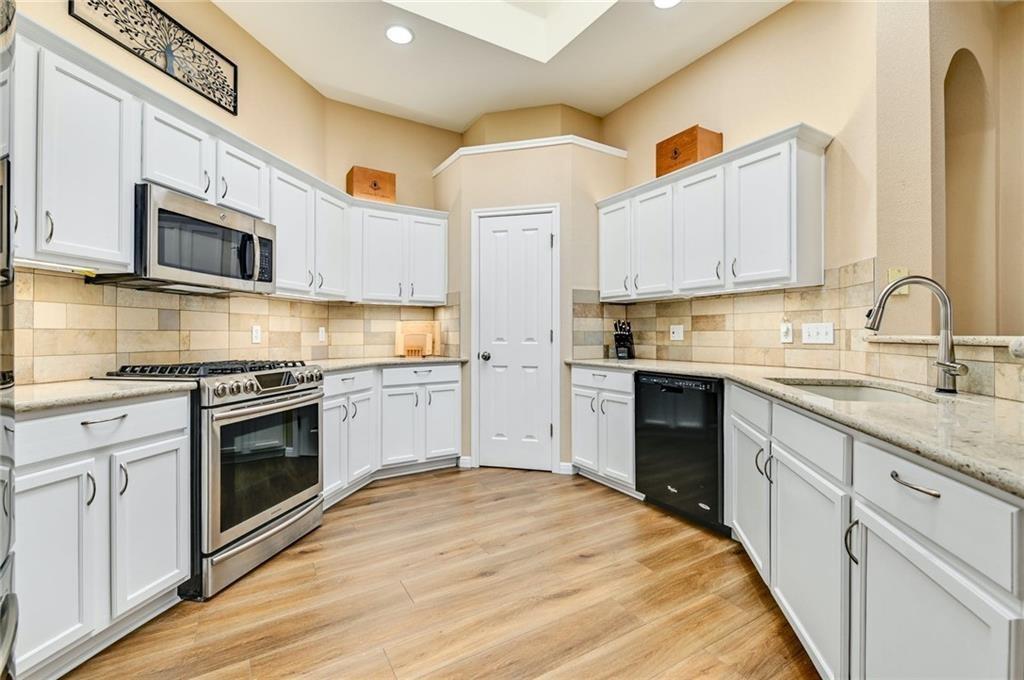 924 Tallow Trl, Cedar Park, TX 78613