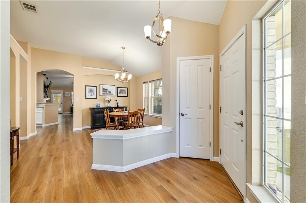 924 Tallow Trl, Cedar Park, TX 78613