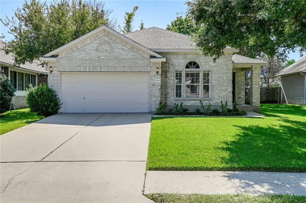 924 Tallow Trl, Cedar Park, TX 78613