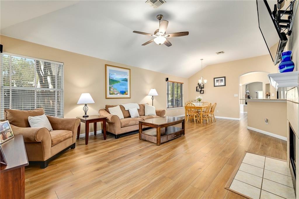 924 Tallow Trl, Cedar Park, TX 78613