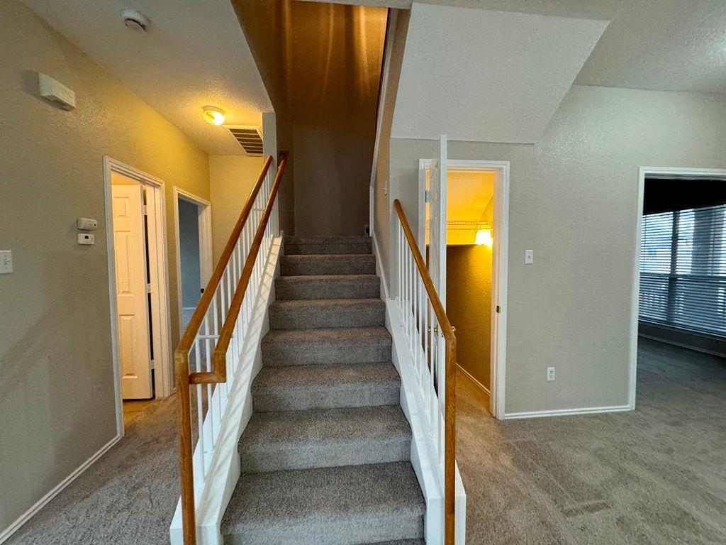 544 Hogan, Kyle, TX 78640