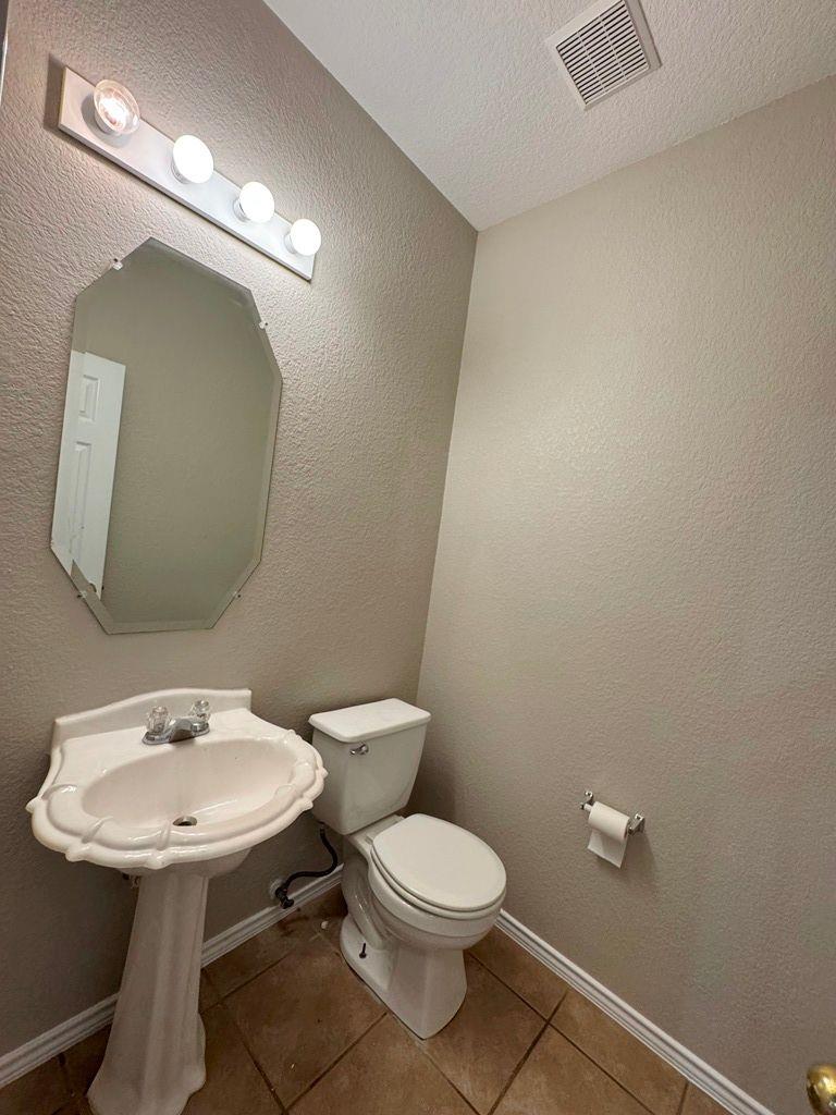 544 Hogan, Kyle, TX 78640