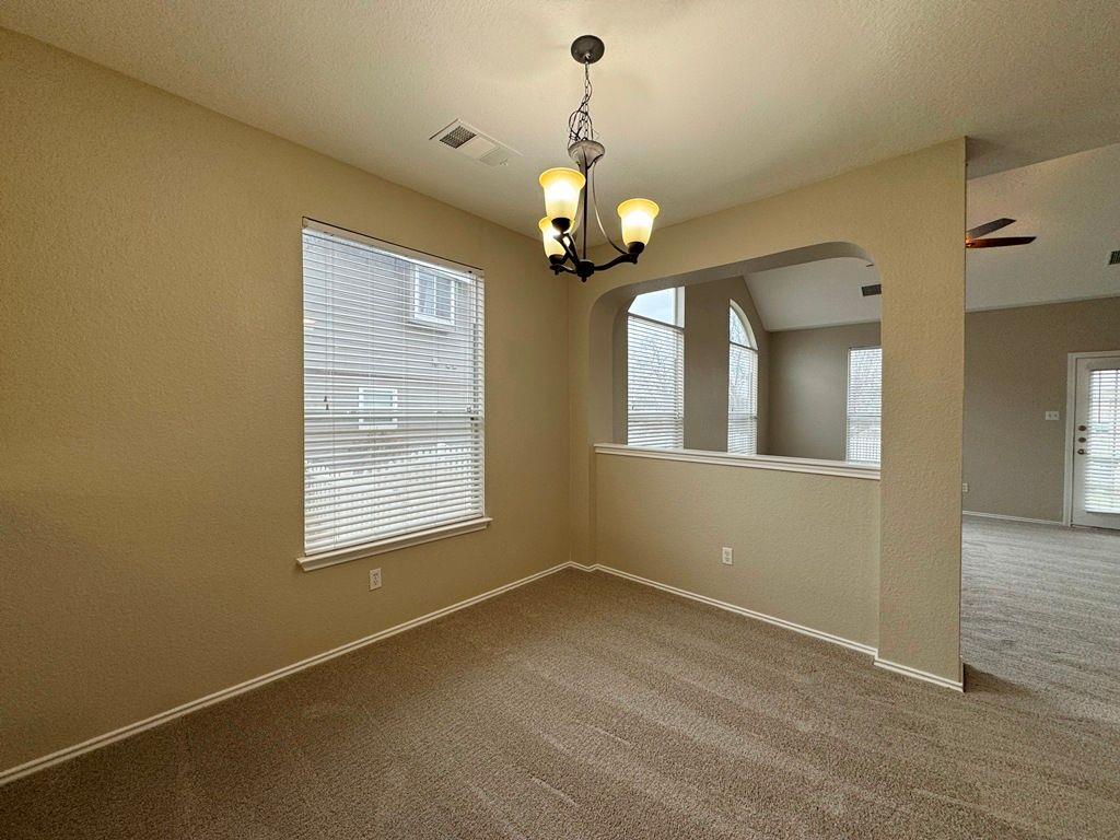 544 Hogan, Kyle, TX 78640