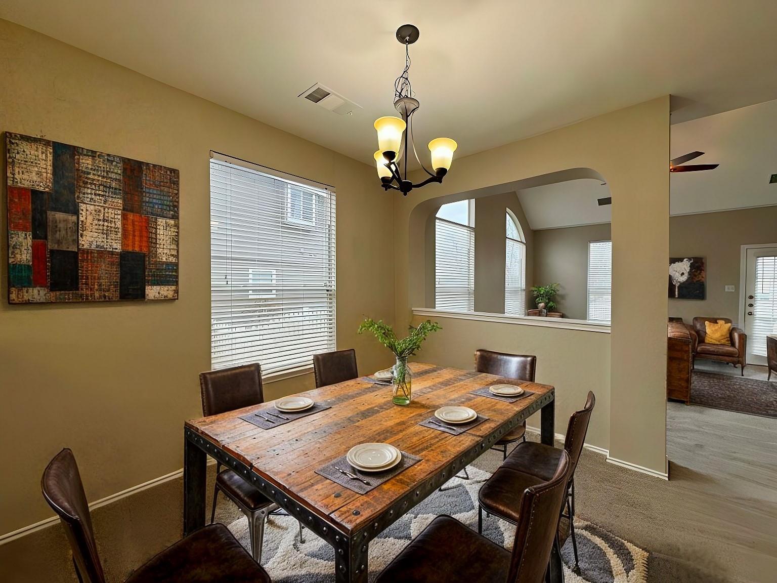 544 Hogan, Kyle, TX 78640