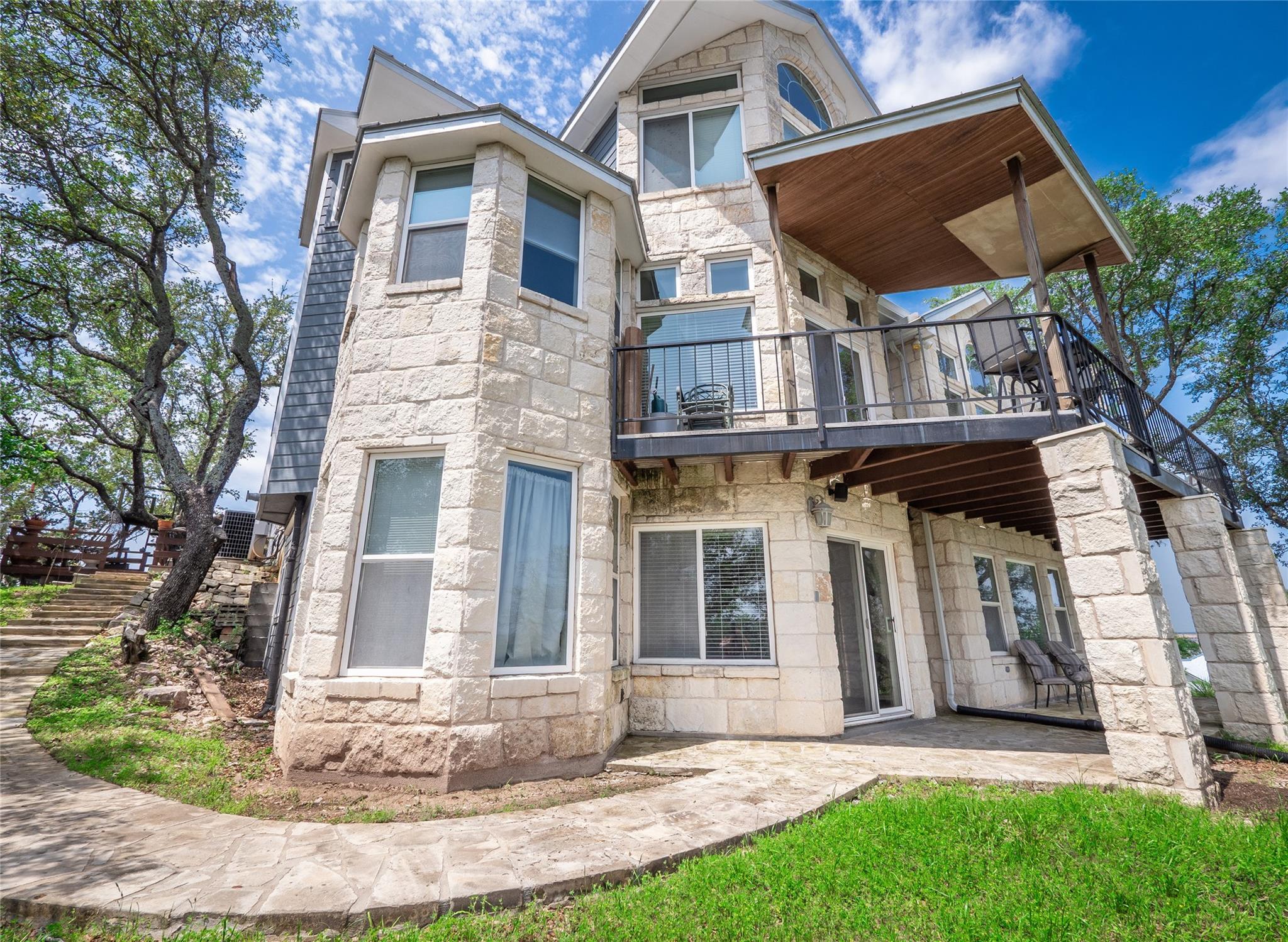 120 La Plata Ct, Buchanan Dam, TX 78609