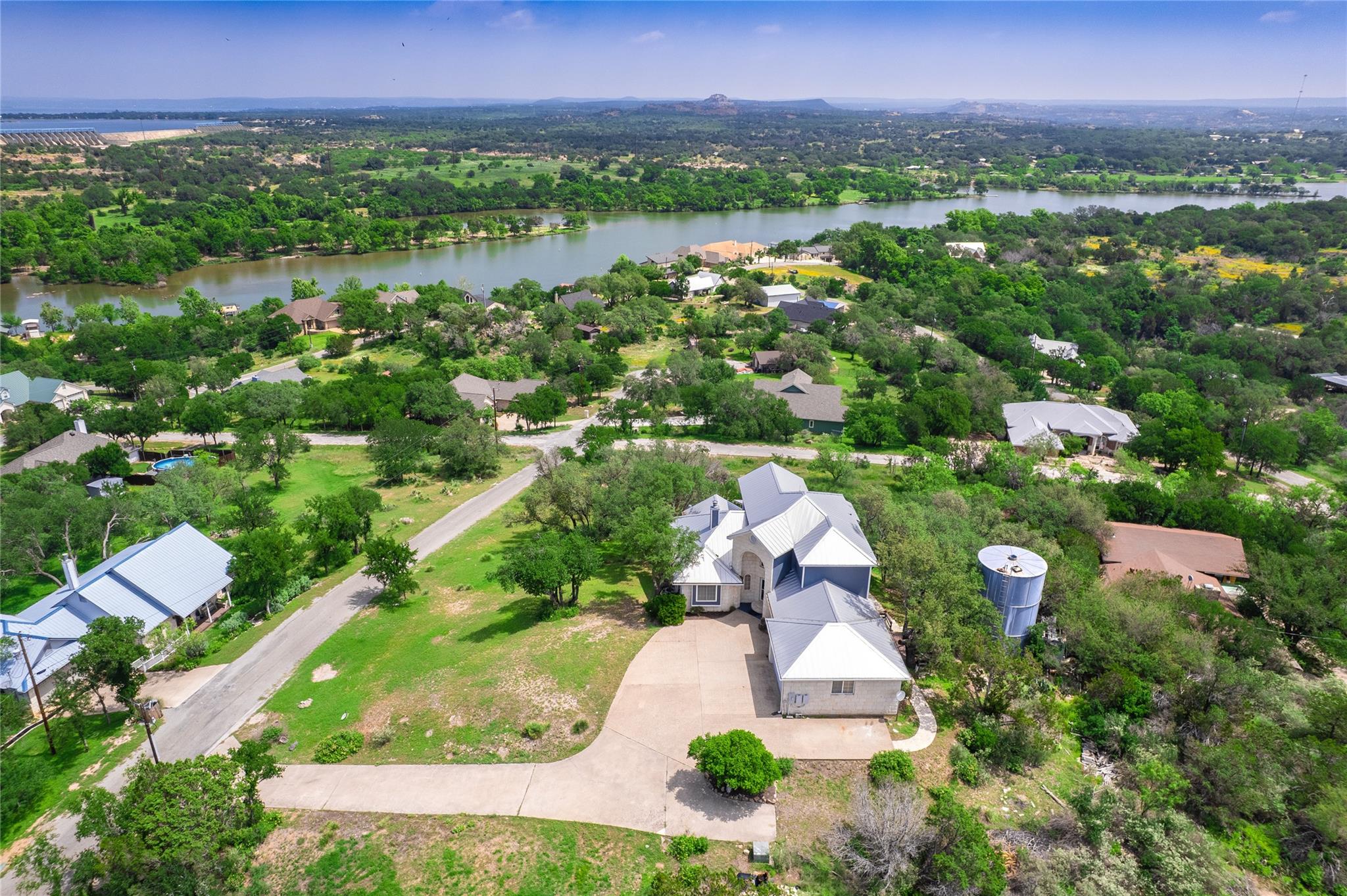 120 La Plata Ct, Buchanan Dam, TX 78609