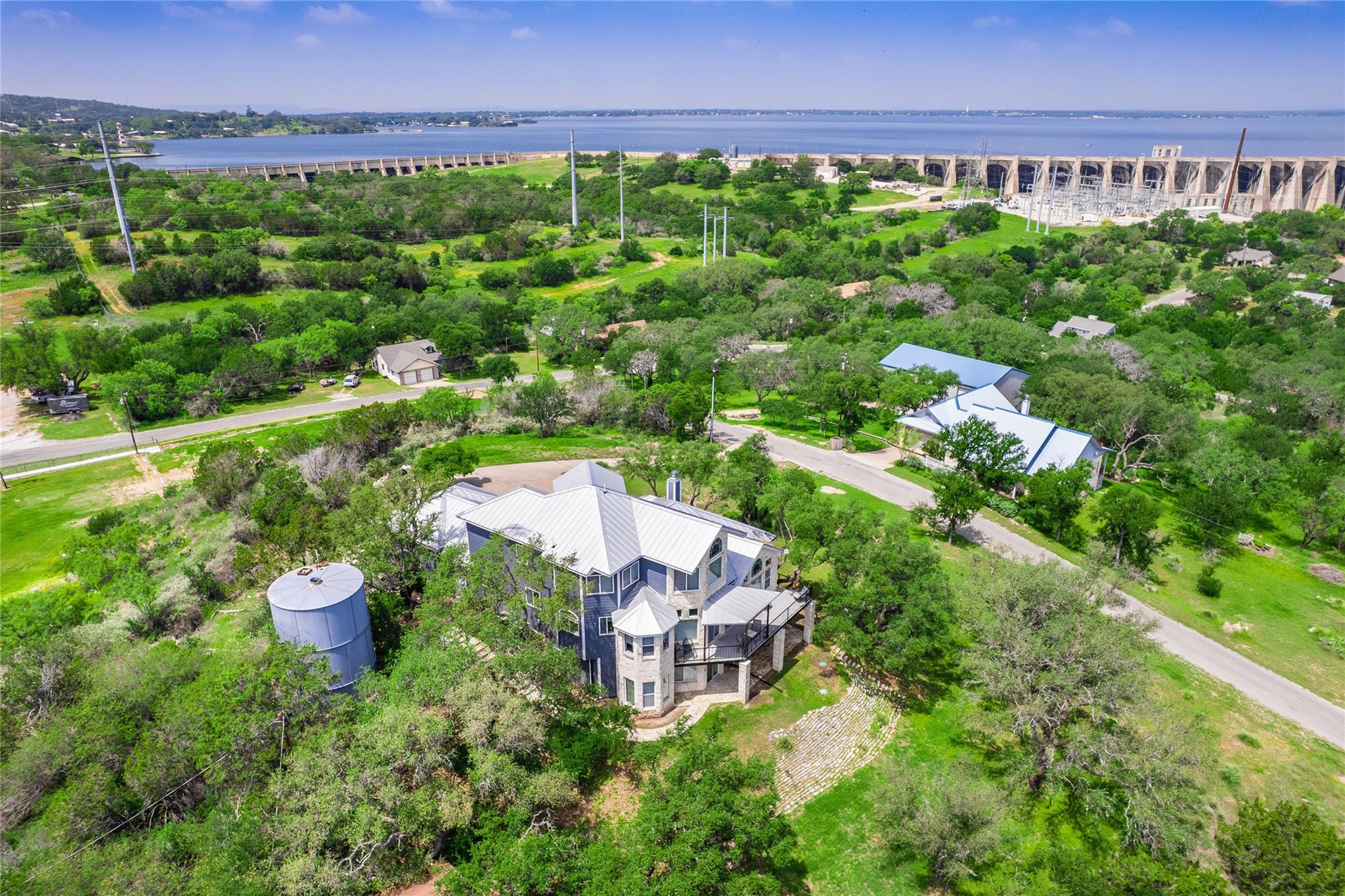 120 La Plata Ct, Buchanan Dam, TX 78609