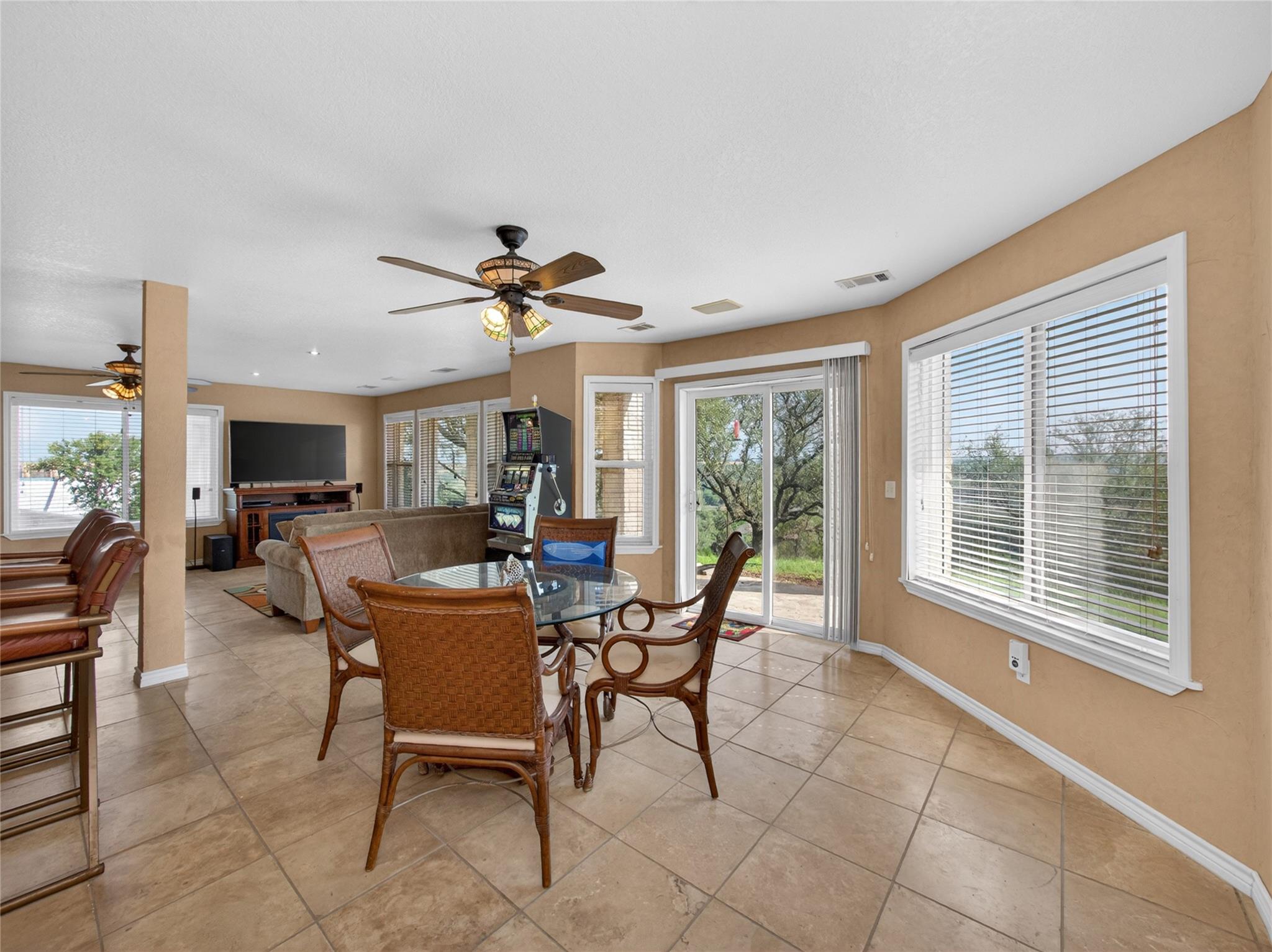 120 La Plata Ct, Buchanan Dam, TX 78609