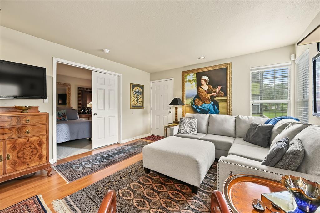 7685 Northcross Dr # 304, Austin, TX 78757