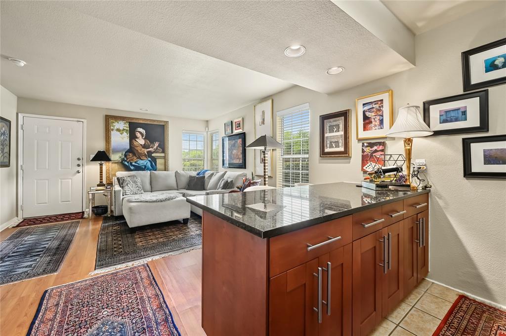 7685 Northcross Dr # 304, Austin, TX 78757