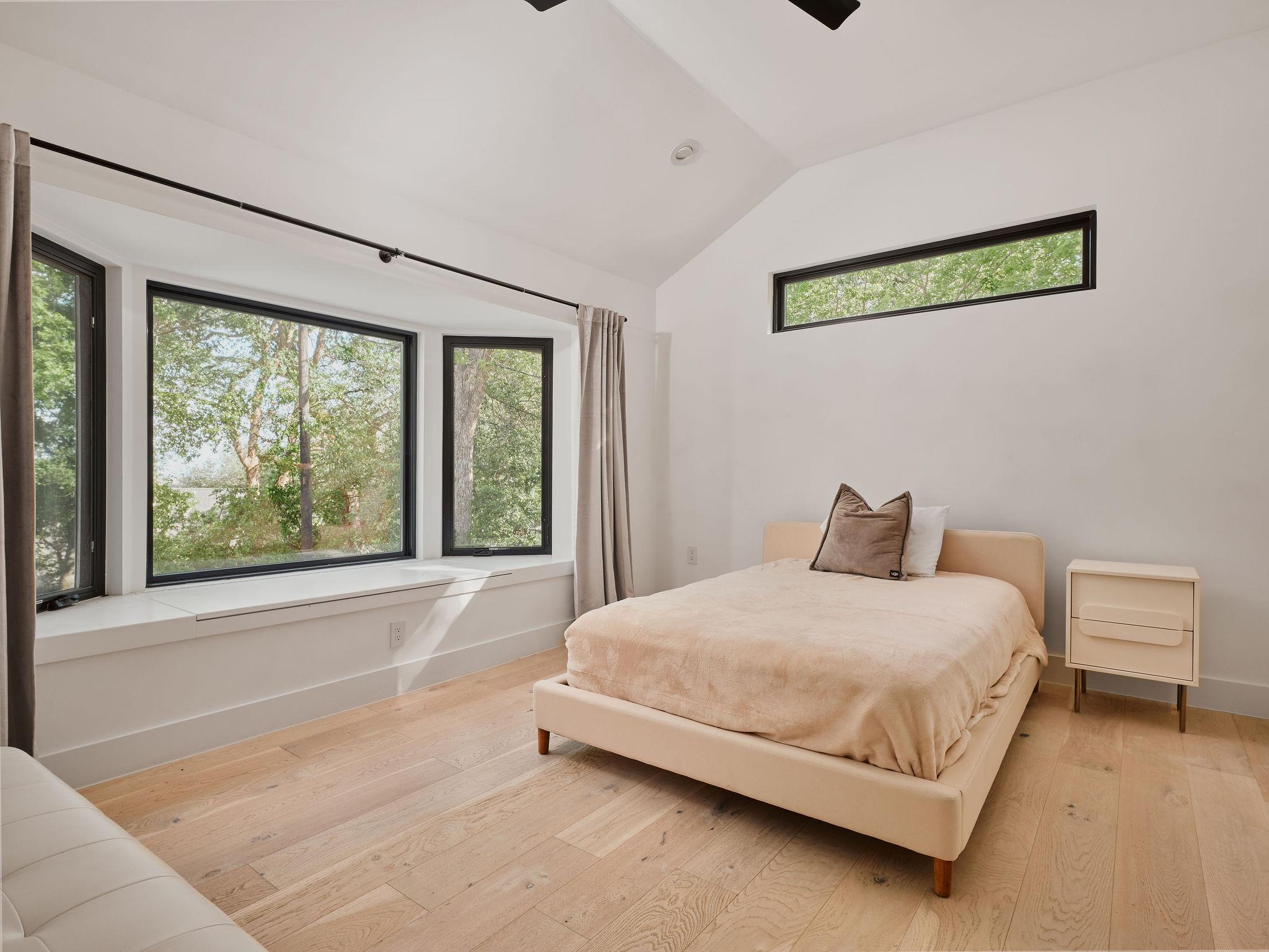 4301 Balcones Dr, Austin, TX 78731