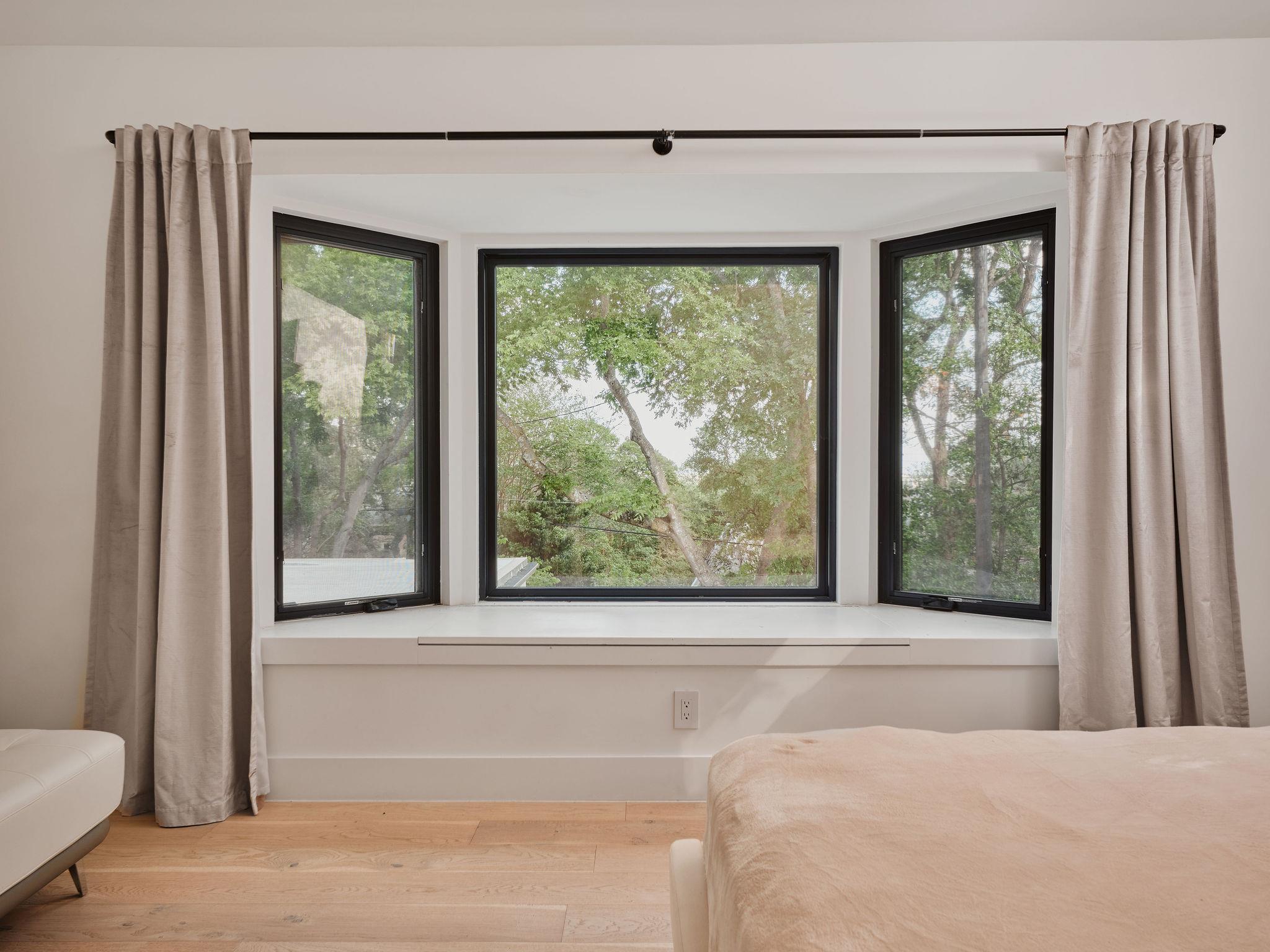 4301 Balcones Dr, Austin, TX 78731