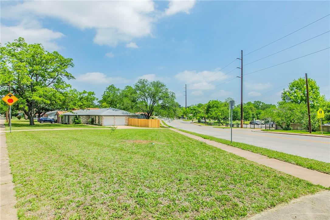 1171 Angelina St, Austin, TX 78702