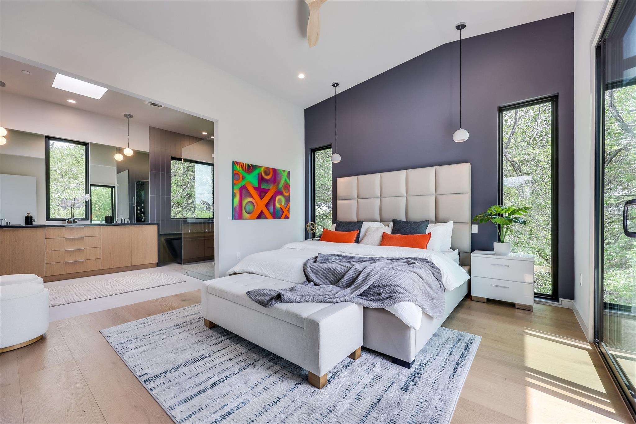 107 W Johanna St # C, Austin, TX 78704