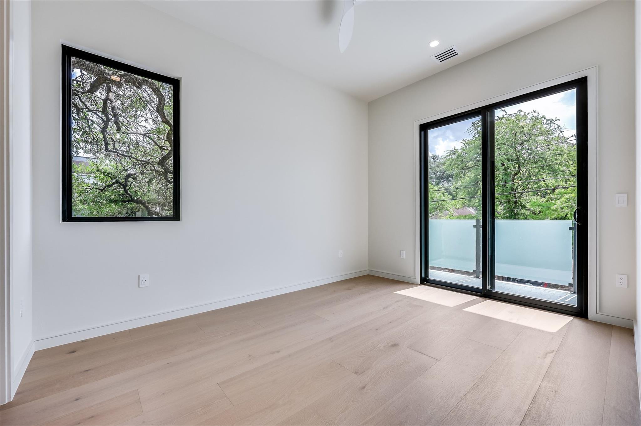 107 W Johanna St # C, Austin, TX 78704