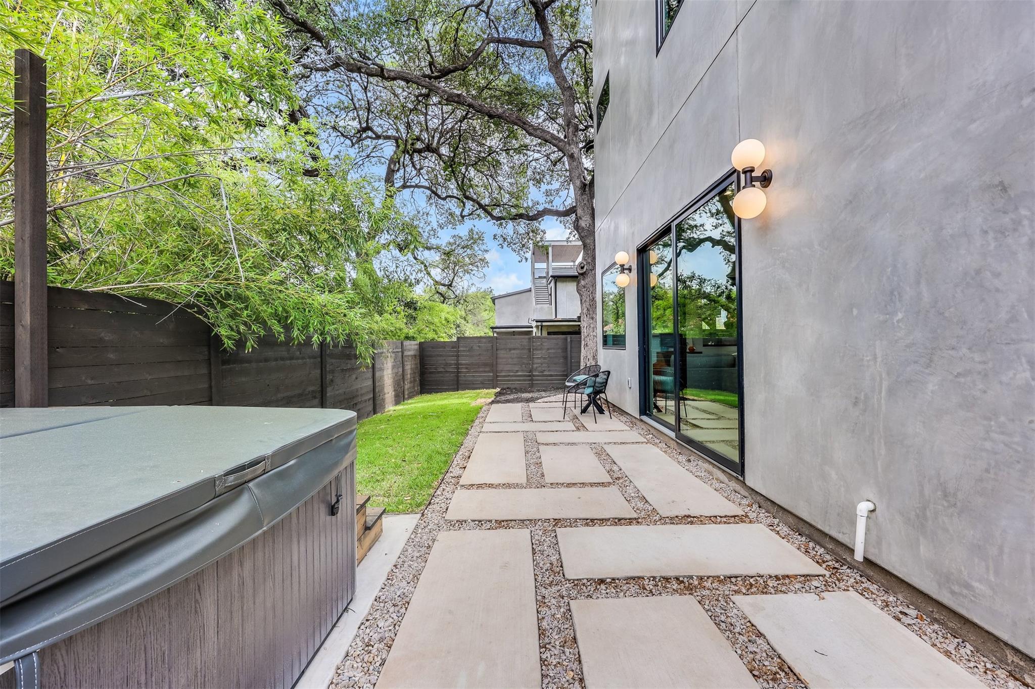 107 W Johanna St # C, Austin, TX 78704