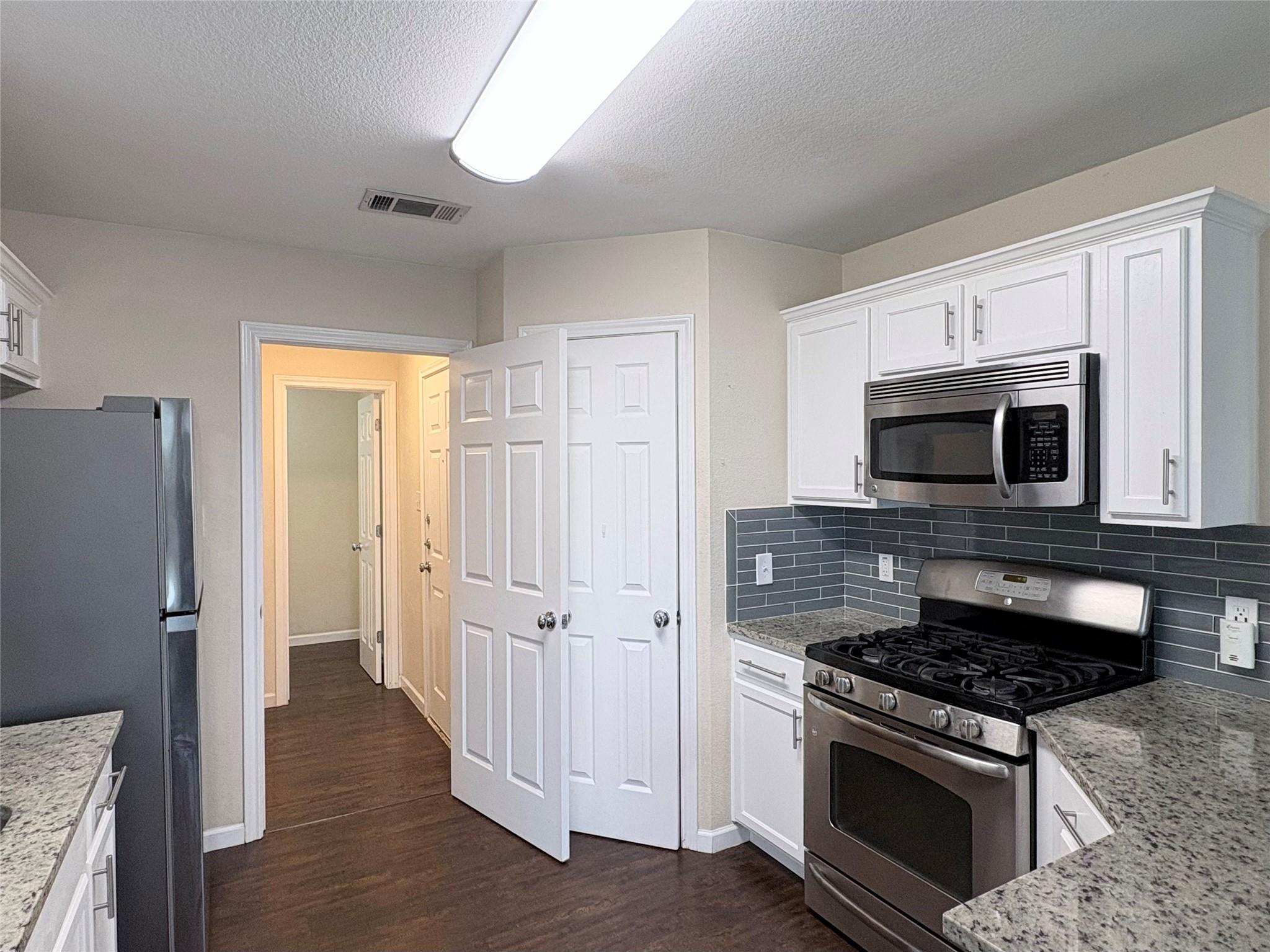 12609 Linford Dr, Austin, TX 78753