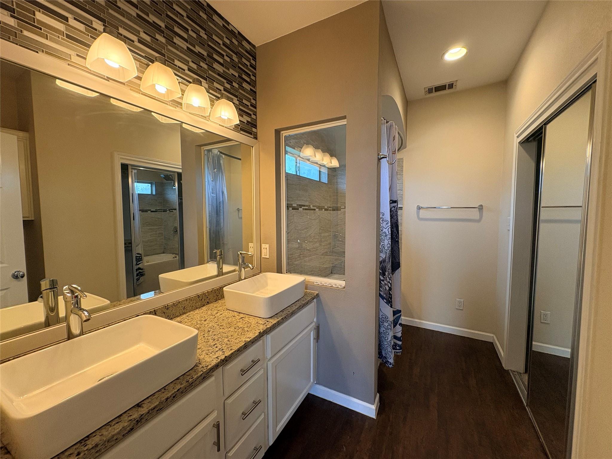 12609 Linford Dr, Austin, TX 78753