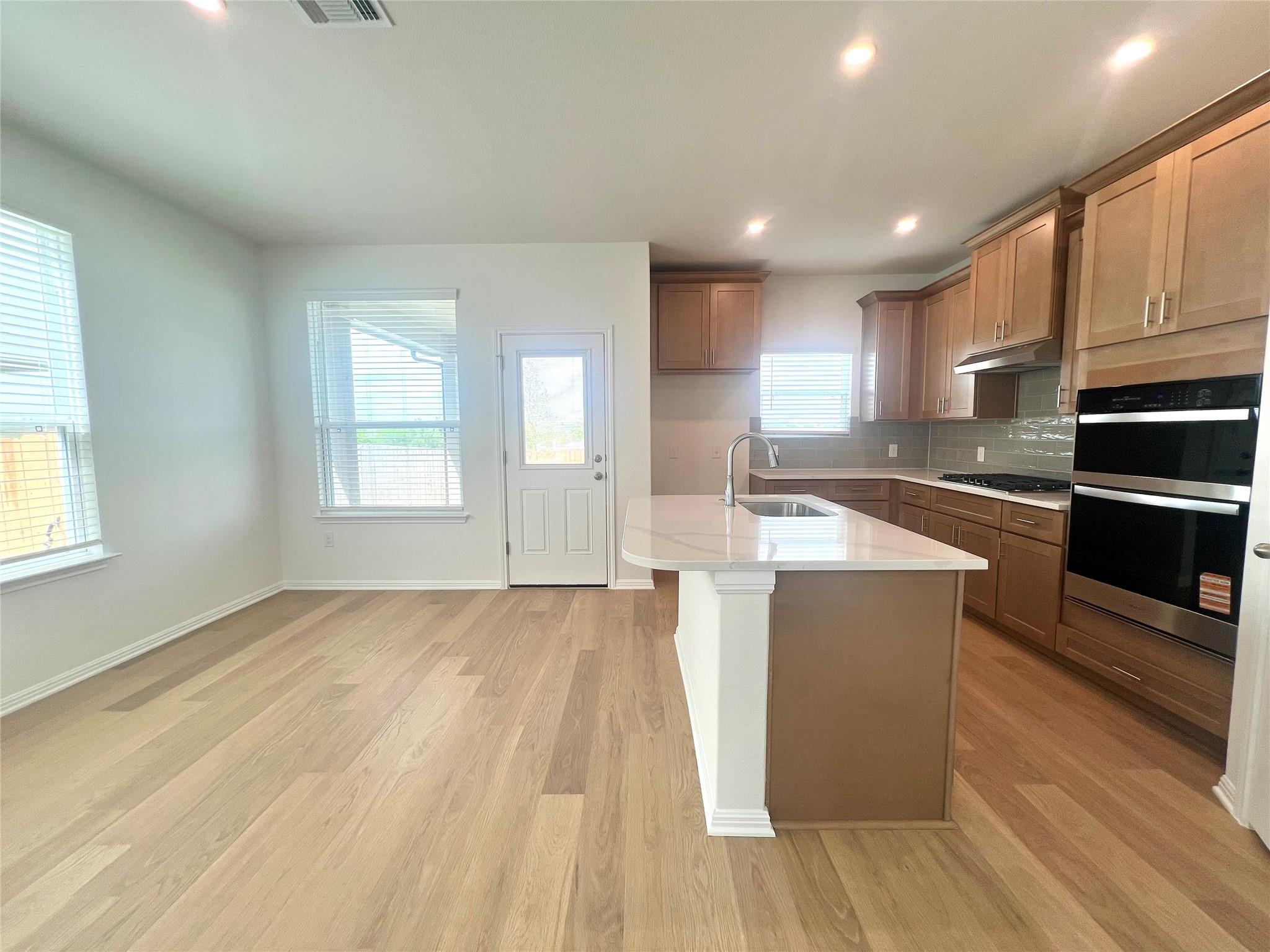 420 Young St, Buda, TX 78610