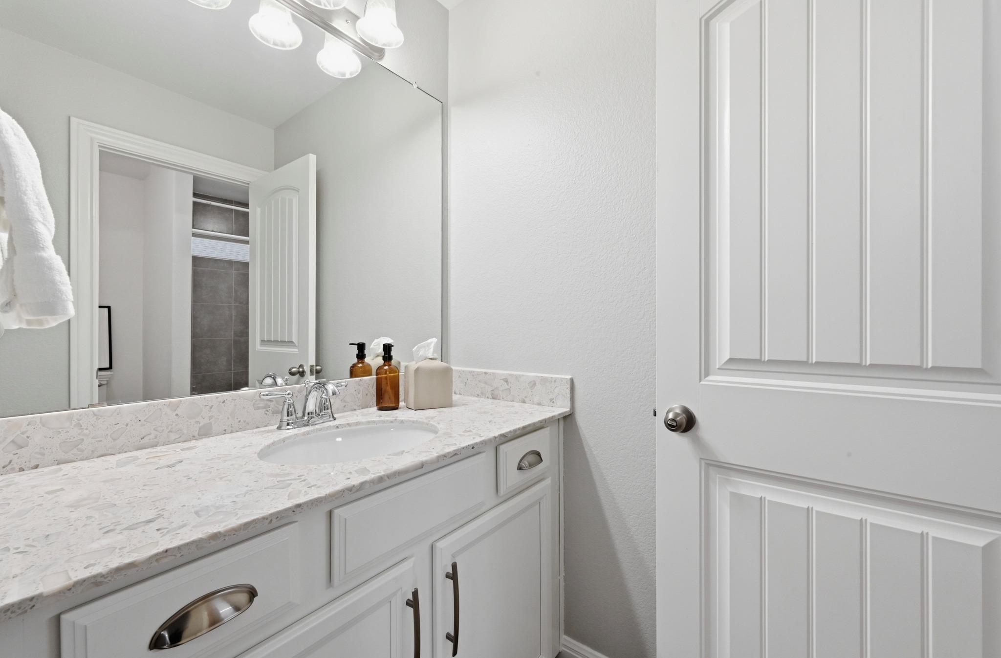 15909 Villa Frontera Dr, Austin, TX 78738