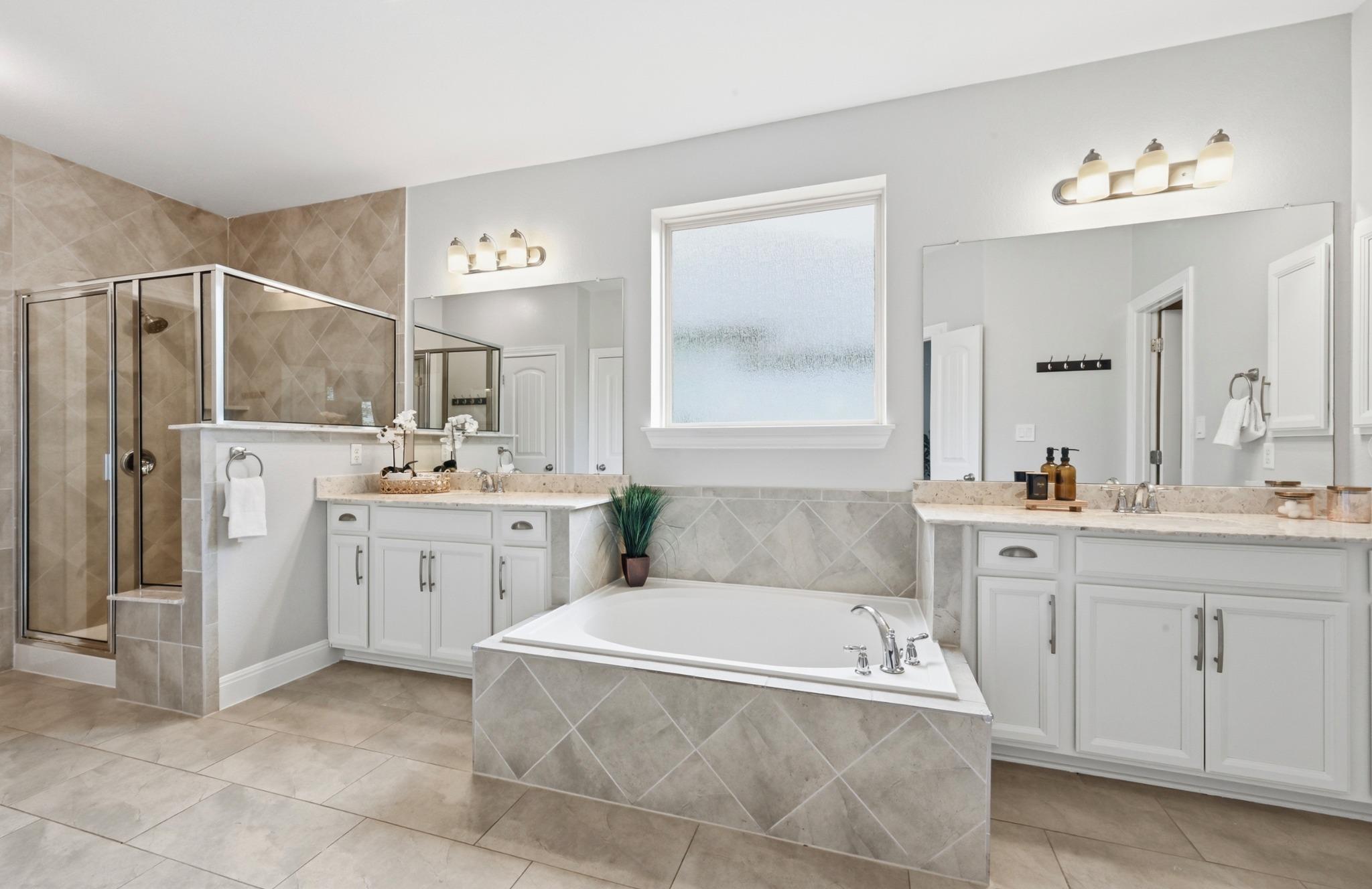 15909 Villa Frontera Dr, Austin, TX 78738