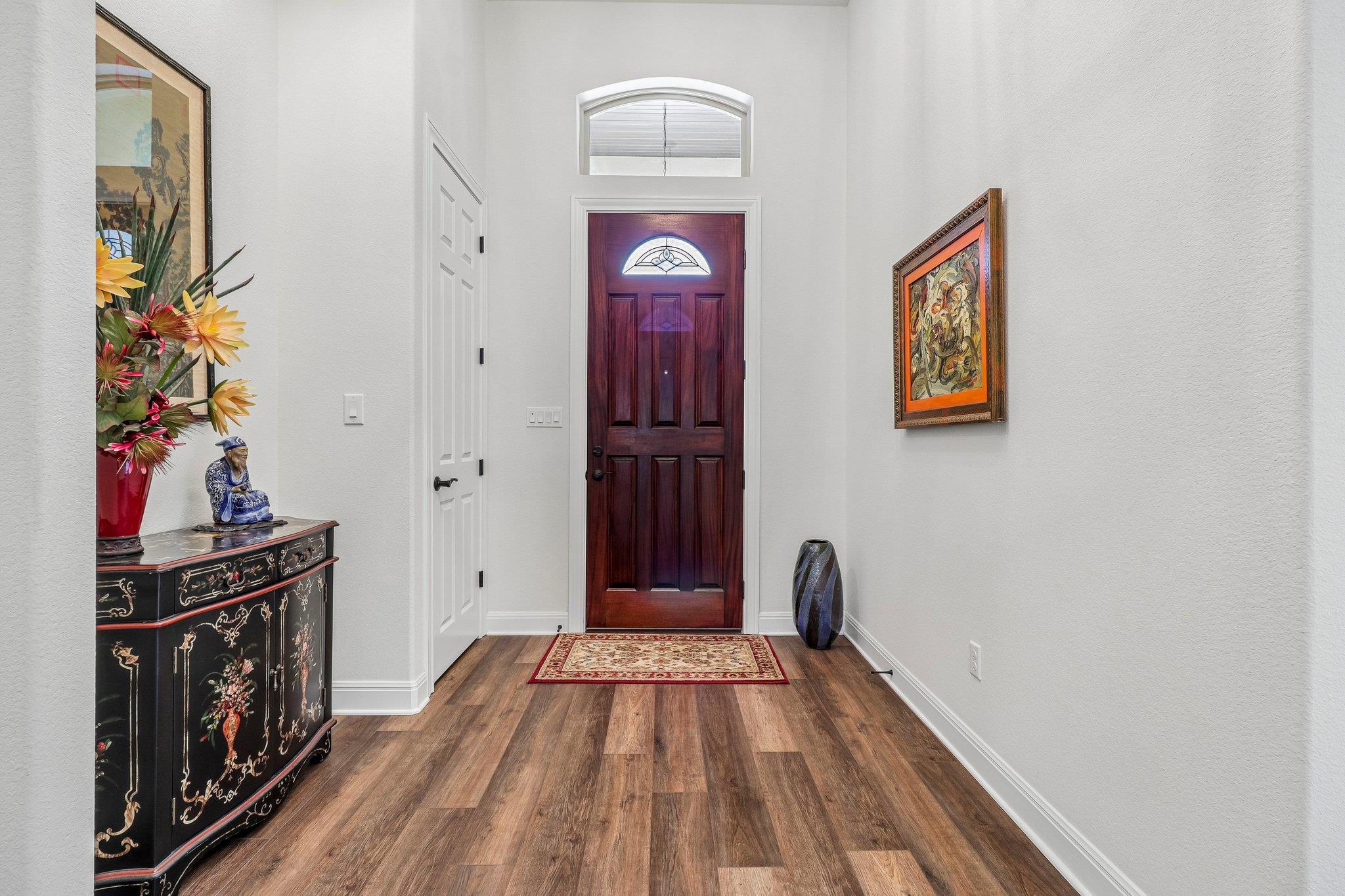 1302 Big Dr, Georgetown, TX 78628