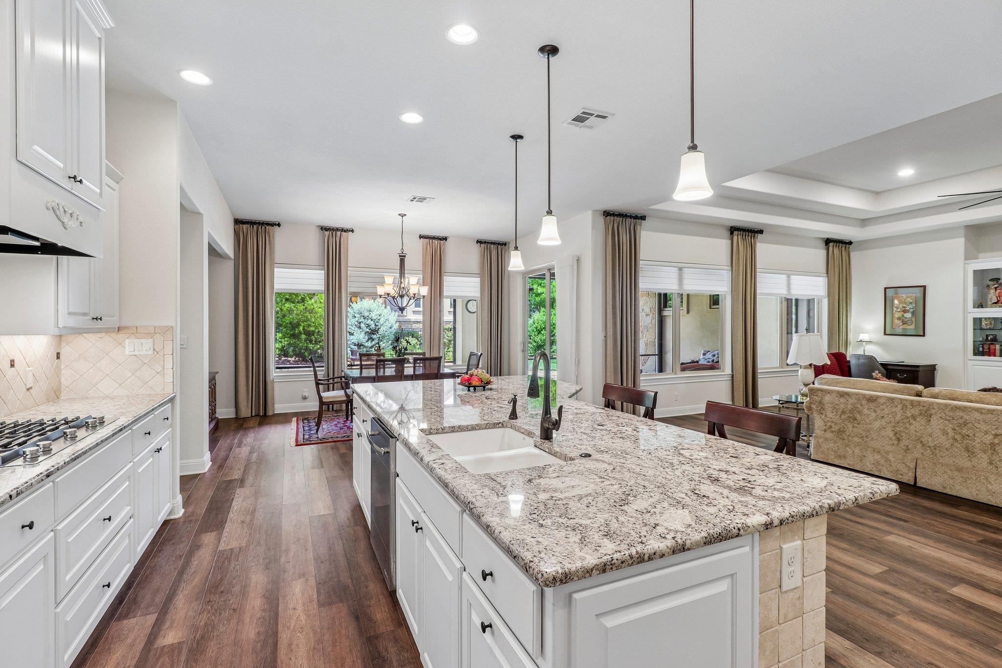 1302 Big Dr, Georgetown, TX 78628