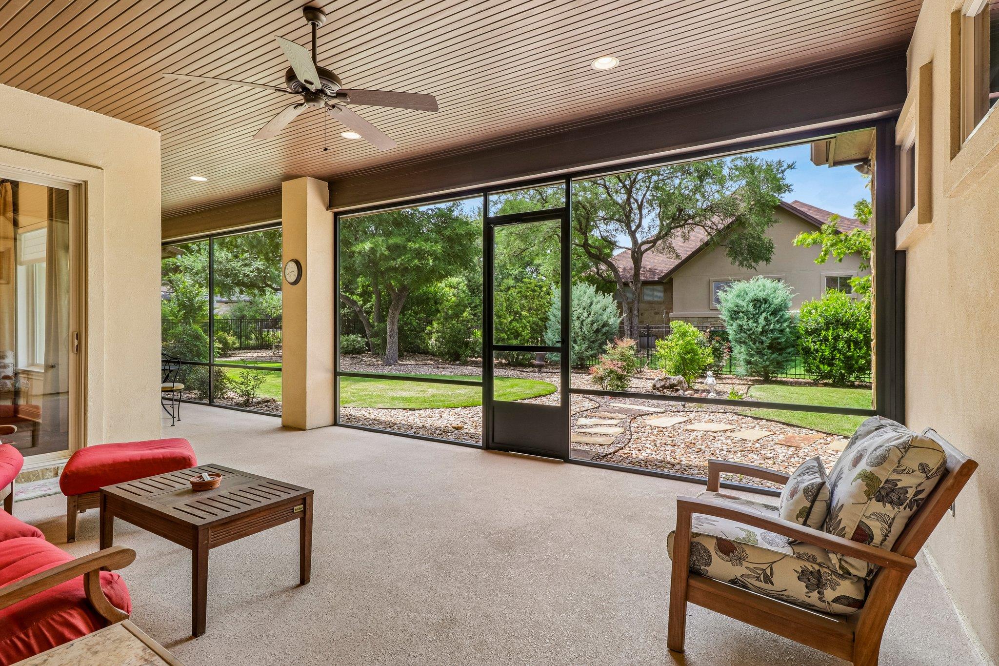 1302 Big Dr, Georgetown, TX 78628