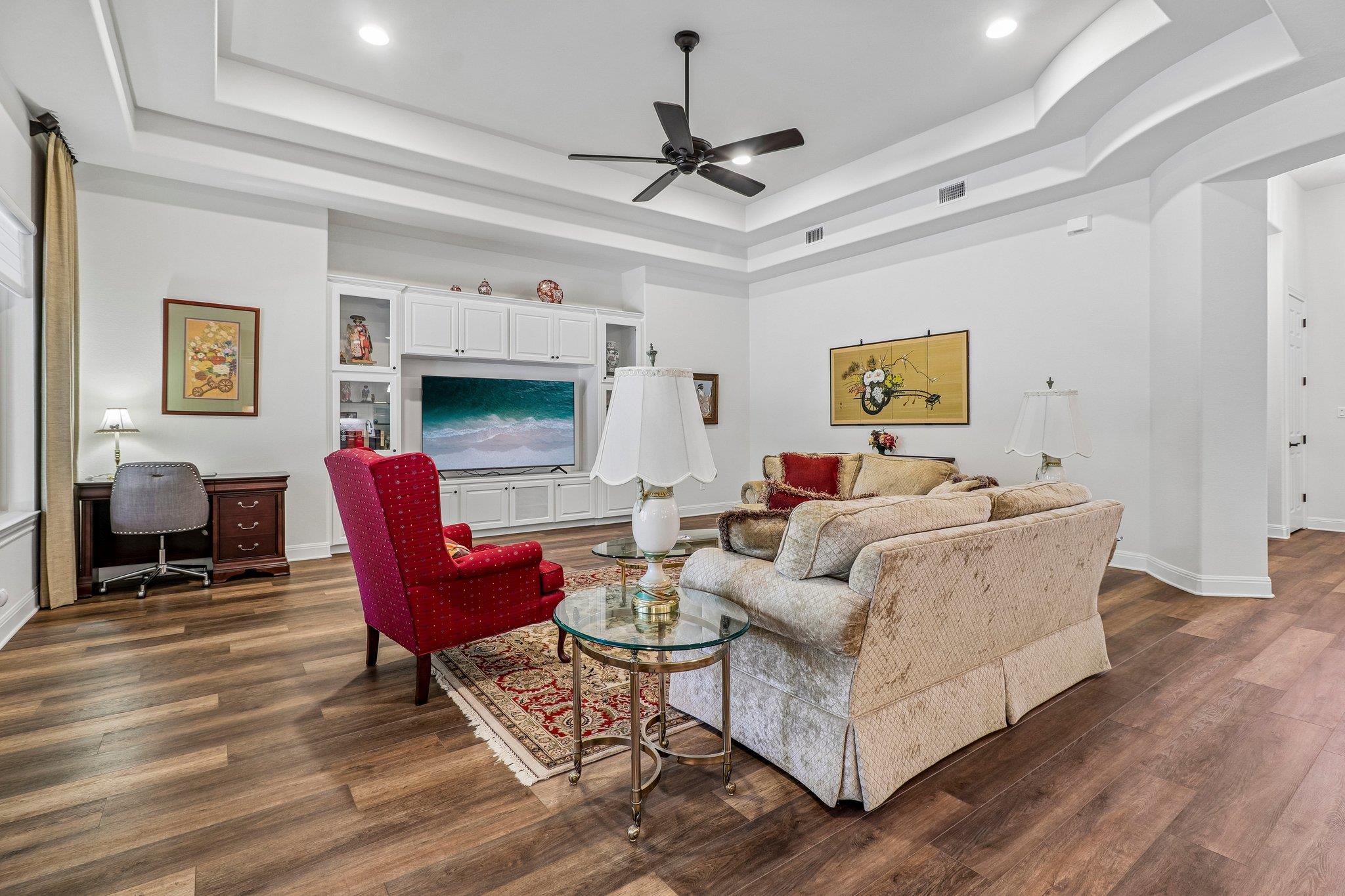 1302 Big Dr, Georgetown, TX 78628