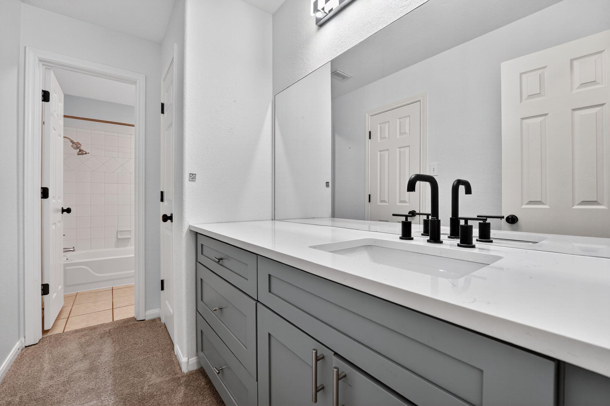 4029 Canyon Glen Cir, Austin, TX 78732