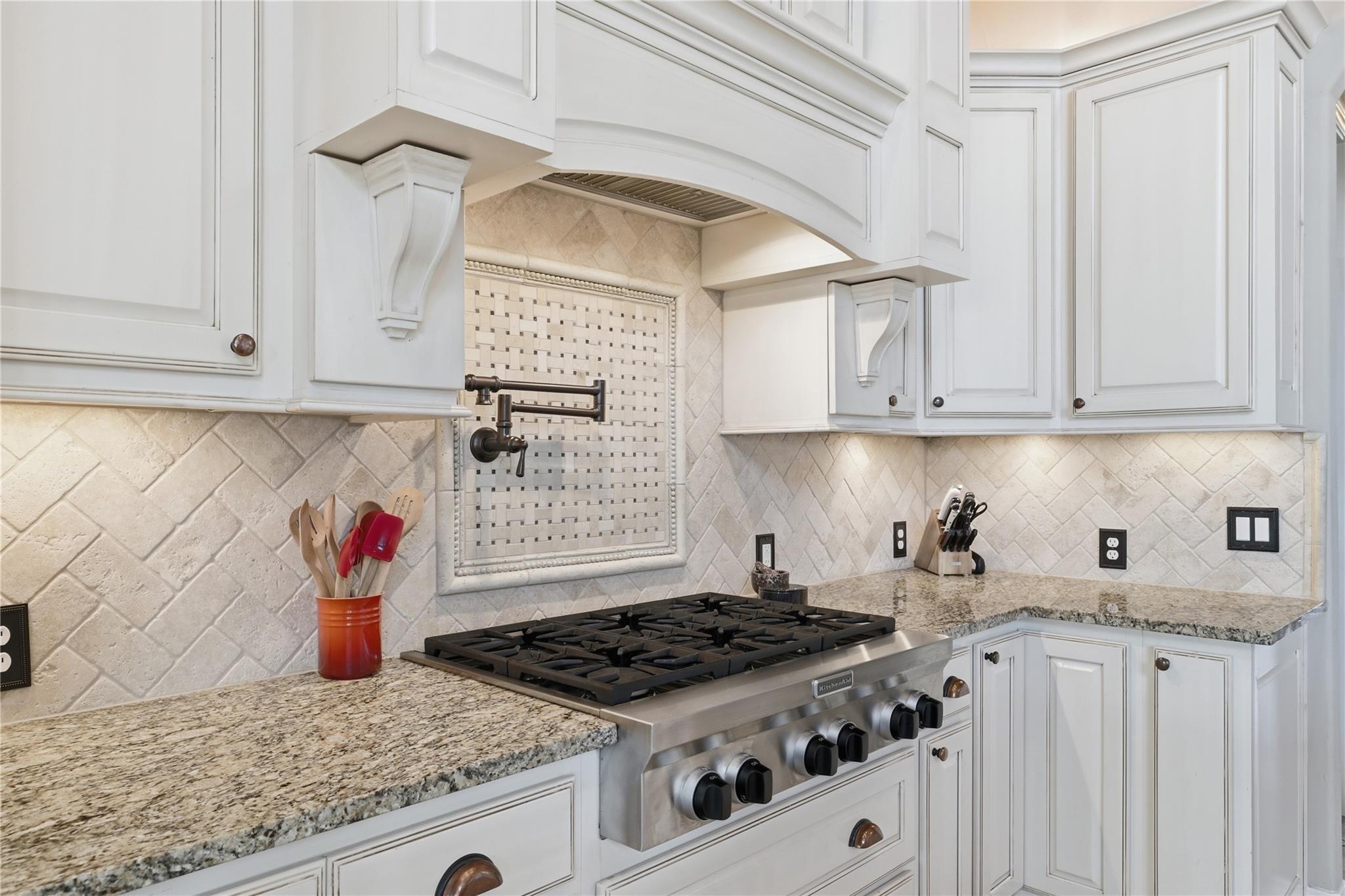 4514 Sansone Dr, Round Rock, TX 78665